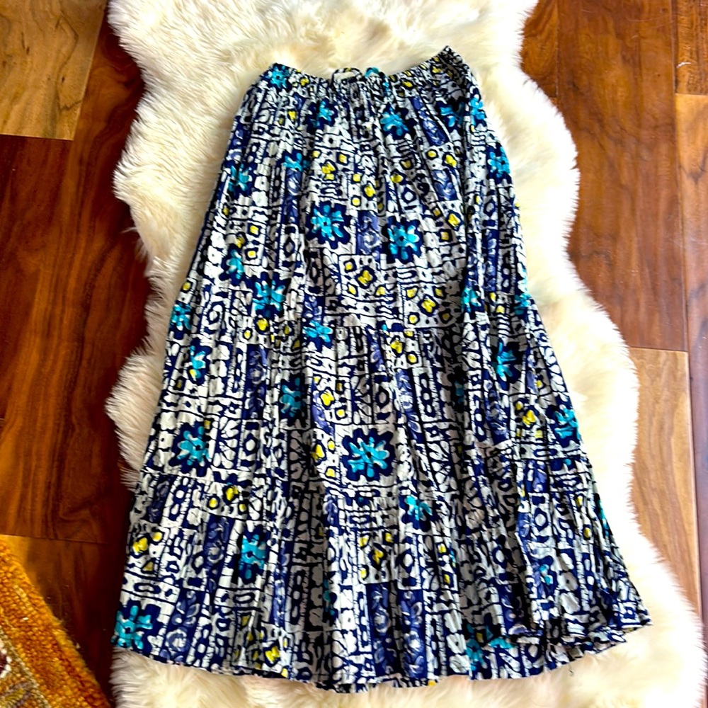 Long cotton print skirt